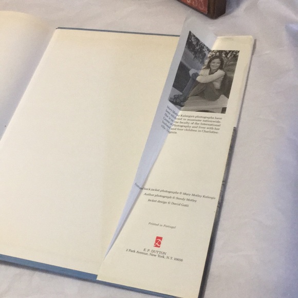 Home of the brave contemporary American immigrants hardback coffee table book - Picture 11 of 17